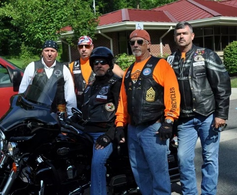 vets on ride to Arlington