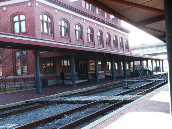 View of the station from the opposite platform.